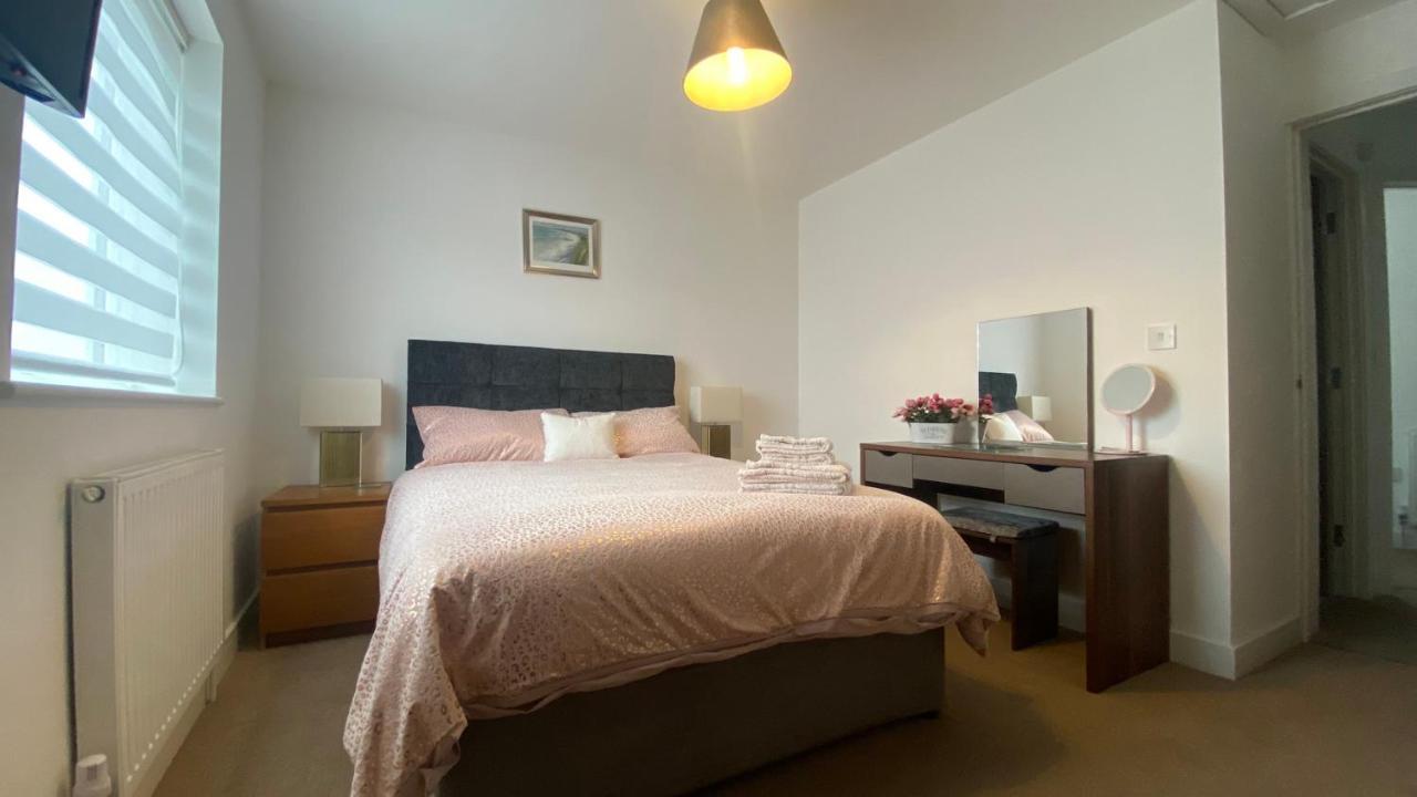 Comfy 2 Bed House Located At Wareham Train Station 빌라 외부 사진